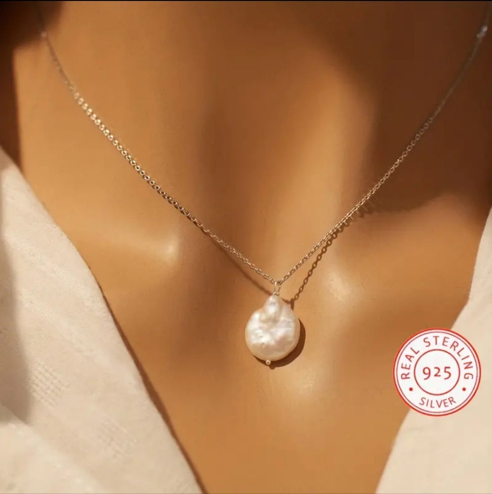 Baroque Style 925 Sterling Silver Irregular Shape Freshwater Pearl  Necklace.